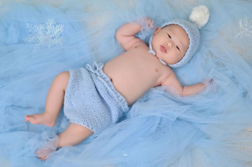 锡林郭勒盟摸孕妇肚子沾喜气